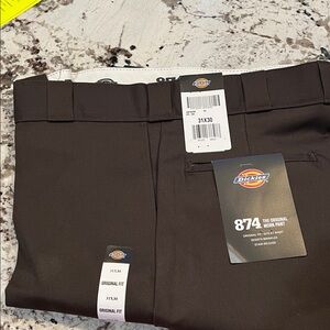 NWT Dickies 874 Flex Original Fit Work Pants
31x30
Original fit